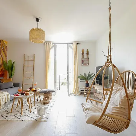 Deluxe Roi Lion By Yeswebook Appartement Montry